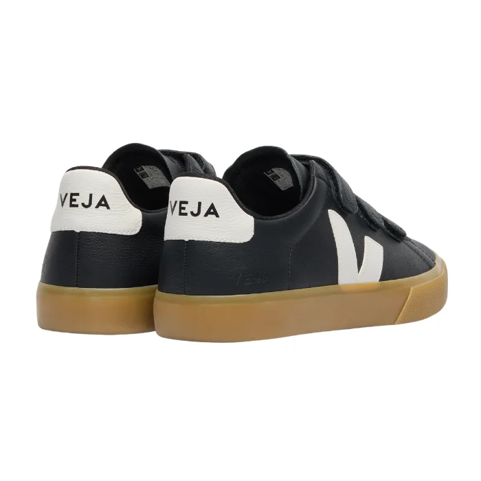VEJA TÊNIS RC0503698A