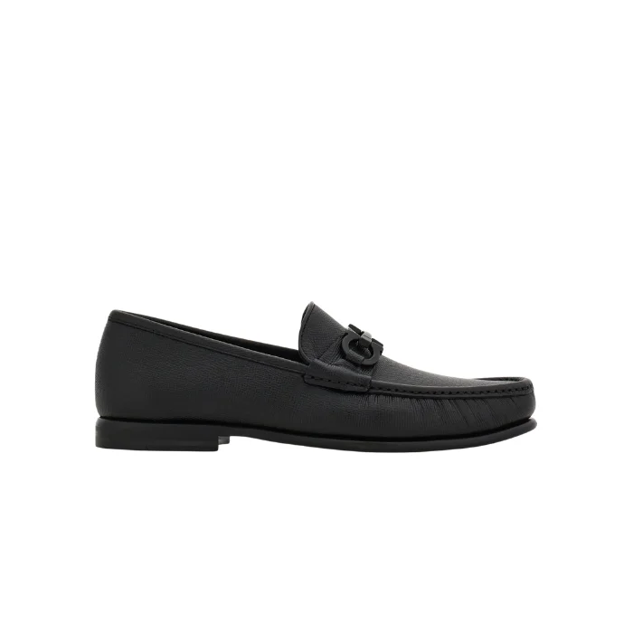 MOCASIN